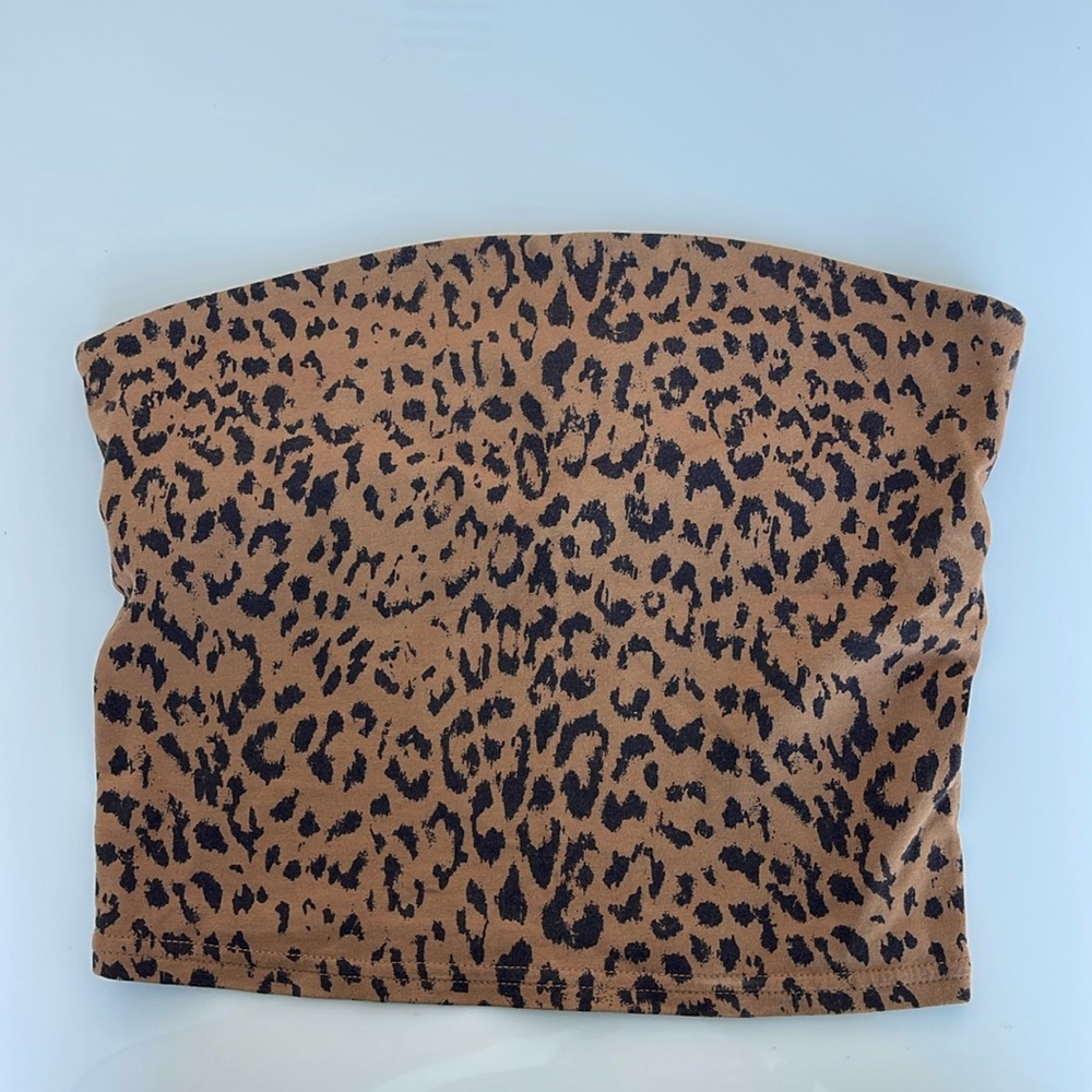 Leopard Print Top - Picture 1 of 6